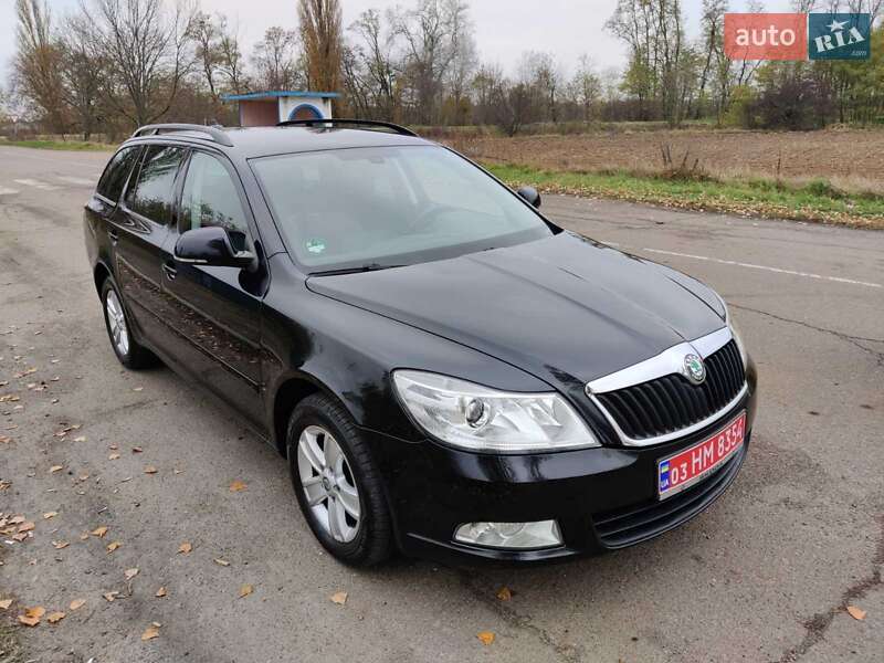 Универсал Skoda Octavia 2012 в Барышевке
