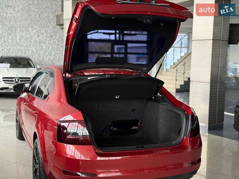 Лифтбек Skoda Octavia 2013 в Одессе