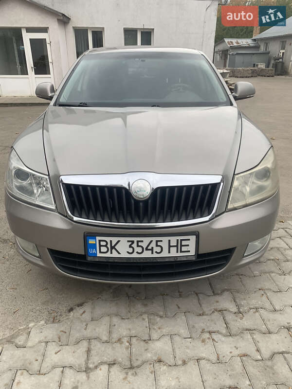 Ліфтбек Skoda Octavia 2009 в Рівному фото 6 Ліфтбек Skoda Octavia 2009 в Рівному