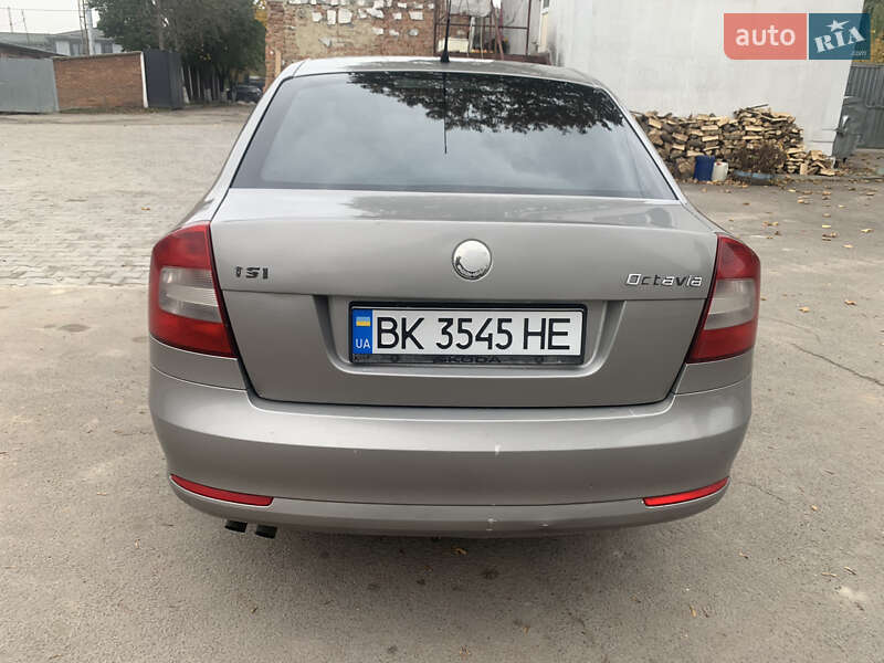 Ліфтбек Skoda Octavia 2009 в Рівному фото 4 Ліфтбек Skoda Octavia 2009 в Рівному
