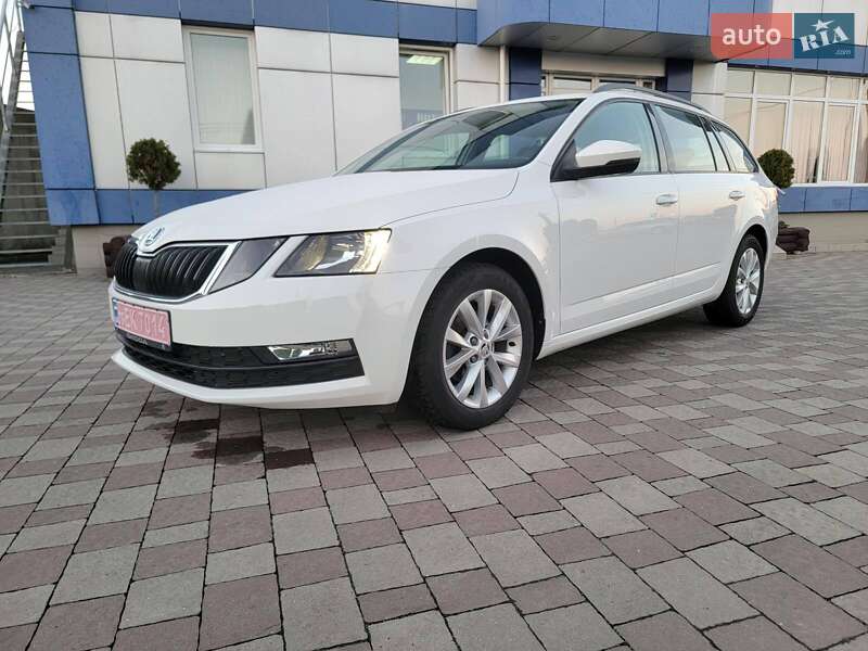 Универсал Skoda Octavia 2019 в Сарнах фото 7 Универсал Skoda Octavia 2019 в Сарнах