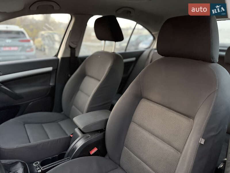 Лифтбек Skoda Octavia 2005 в Ровно фото 56 Лифтбек Skoda Octavia 2005 в Ровно