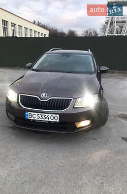 Універсал Skoda Octavia 2015 в Львові