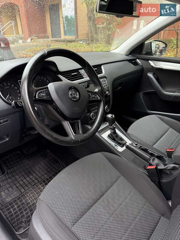 Універсал Skoda Octavia 2016 в Львові фото 18 Універсал Skoda Octavia 2016 в Львові