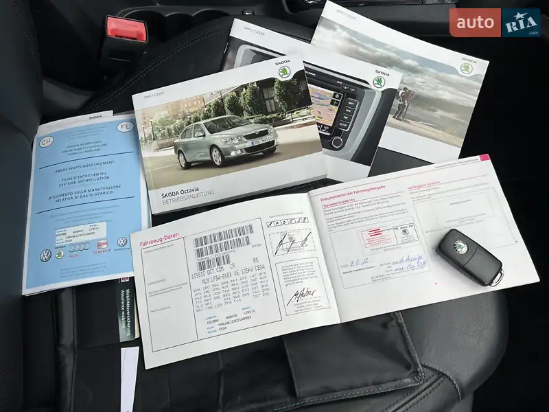 Универсал Skoda Octavia 2012 в Луцке документ