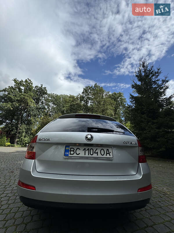 Універсал Skoda Octavia 2016 в Львові фото 8 Універсал Skoda Octavia 2016 в Львові