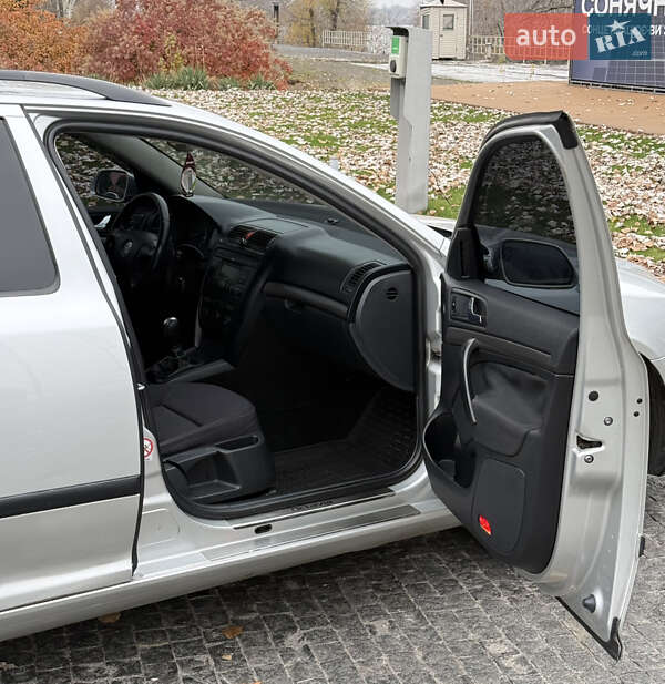 Универсал Skoda Octavia 2005 в Днепре