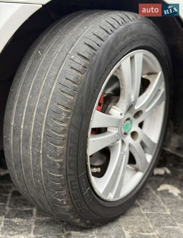 Универсал Skoda Octavia 2005 в Днепре