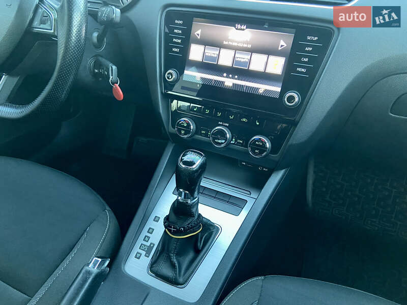 Лифтбек Skoda Octavia 2017 в Сваляве