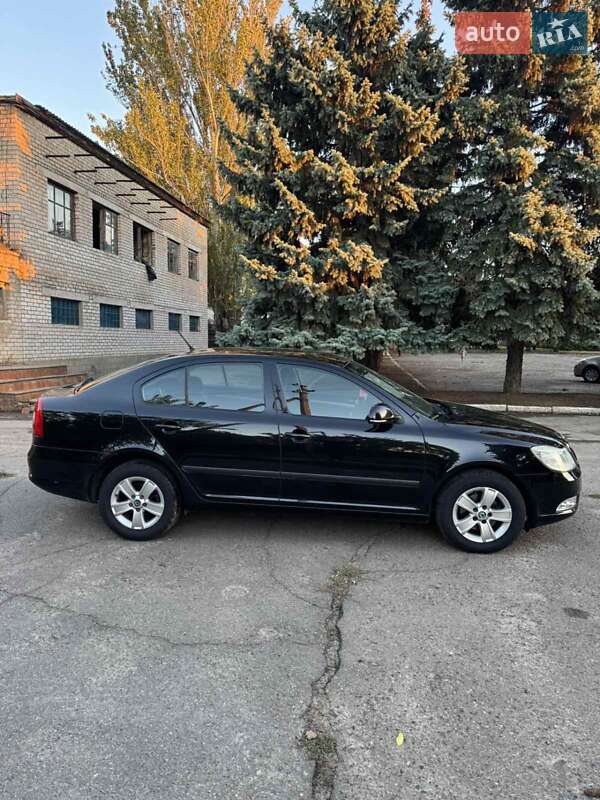 Лифтбек Skoda Octavia 2013 в Вознесенске