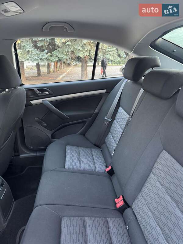 Лифтбек Skoda Octavia 2013 в Вознесенске