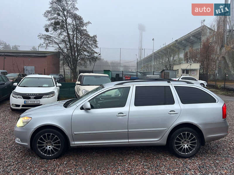 Универсал Skoda Octavia 2010 в Полтаве
