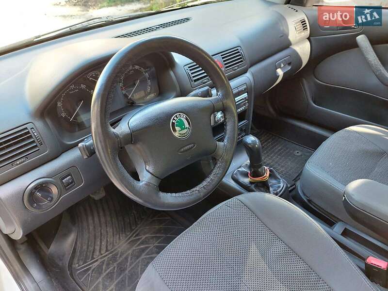 Лифтбек Skoda Octavia 2007 в Киеве фото 4 Лифтбек Skoda Octavia 2007 в Киеве