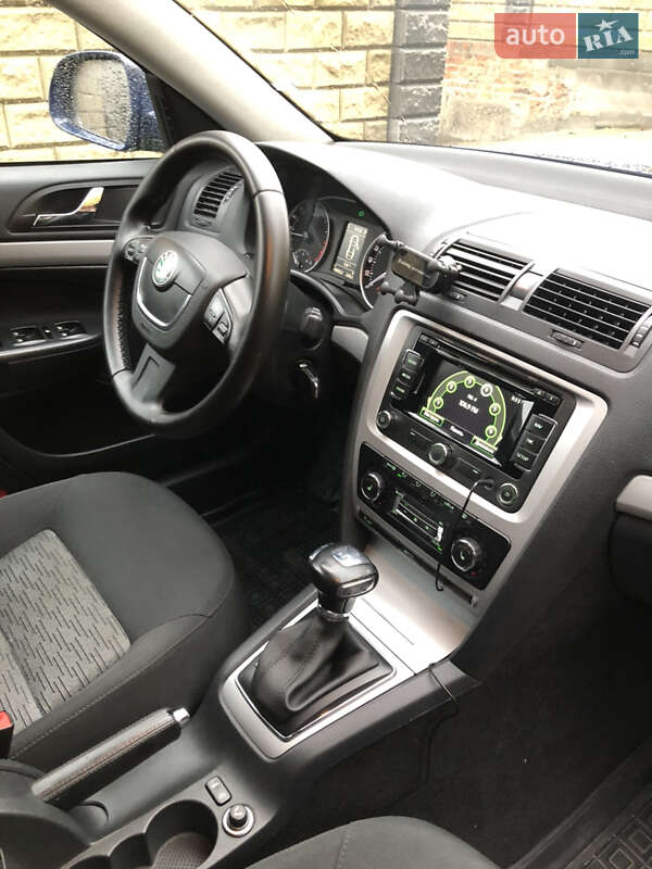 Универсал Skoda Octavia 2012 в Луцке
