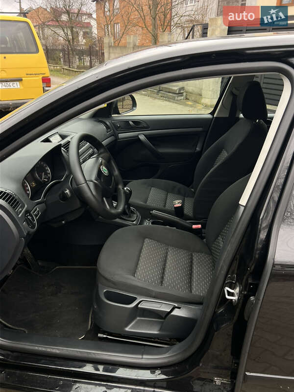 Лифтбек Skoda Octavia 2011 в Самборе