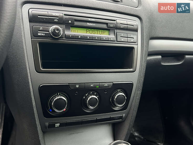 Лифтбек Skoda Octavia 2011 в Самборе