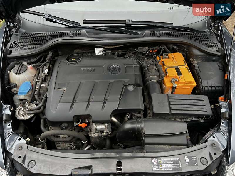 Универсал Skoda Octavia 2010 в Сарнах