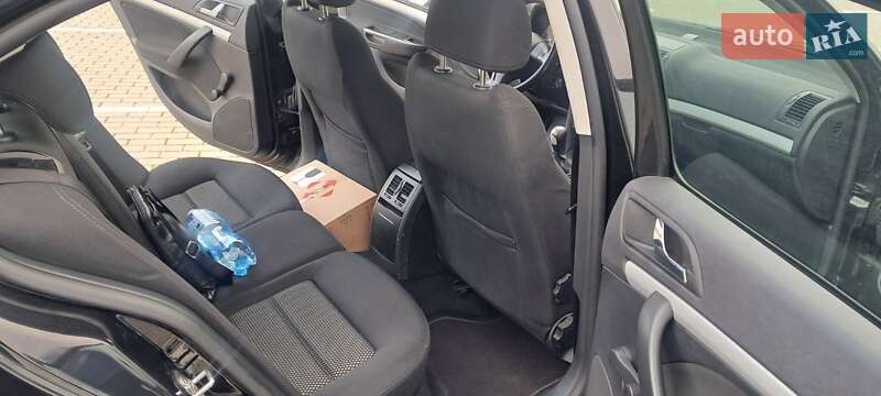 Лифтбек Skoda Octavia 2007 в Нововолынске