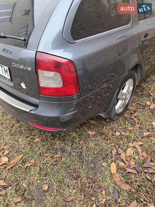 Skoda Octavia 2011 Skoda Octavia 2011