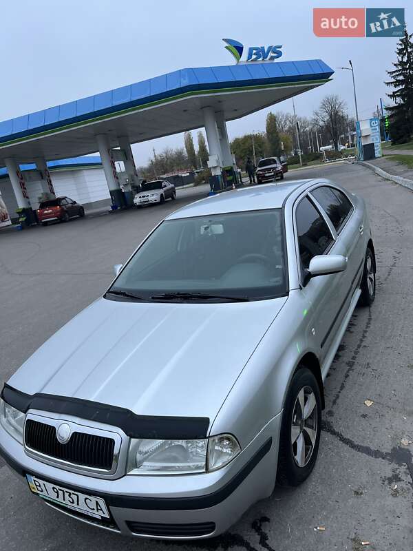Лифтбек Skoda Octavia 2006 в Кременчуге
