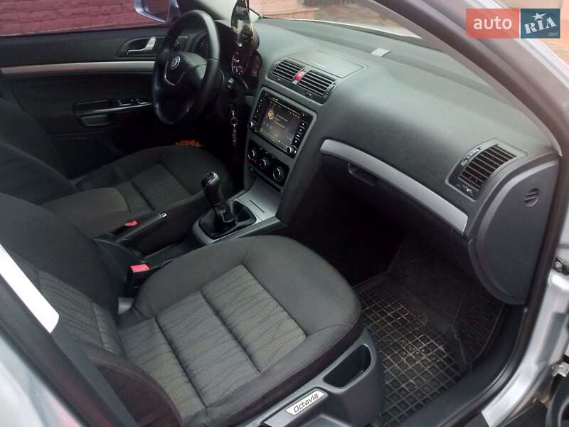 Ліфтбек Skoda Octavia 2011 в Ніжині фото 10 Ліфтбек Skoda Octavia 2011 в Ніжині