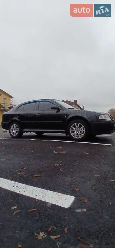 Ліфтбек Skoda Octavia 2006 в Харкові