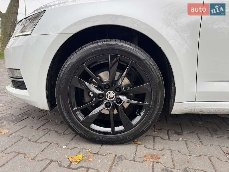 Универсал Skoda Octavia 2019 в Киеве