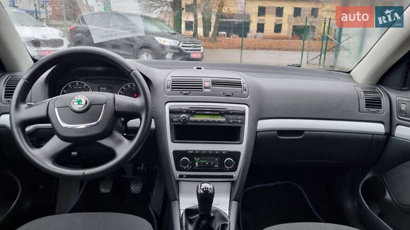 Універсал Skoda Octavia 2010 в Полтаві