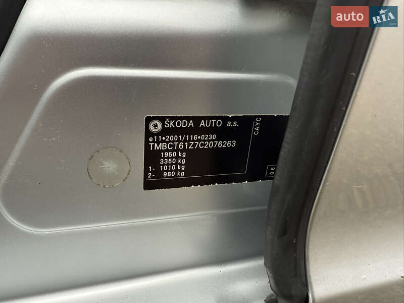 Лифтбек Skoda Octavia 2011 в Калуше фото 11 Лифтбек Skoda Octavia 2011 в Калуше