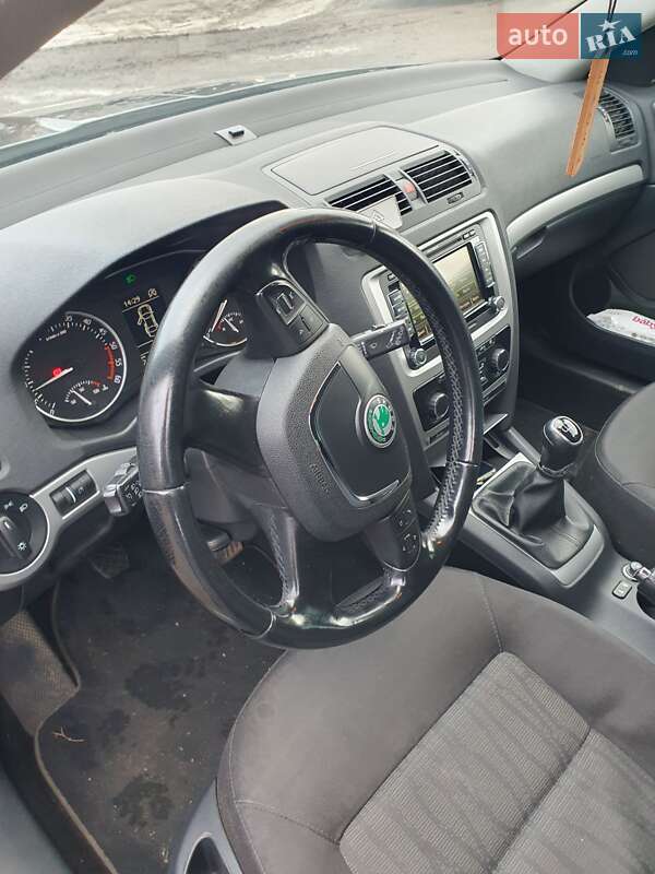 Универсал Skoda Octavia 2011 в Луцке