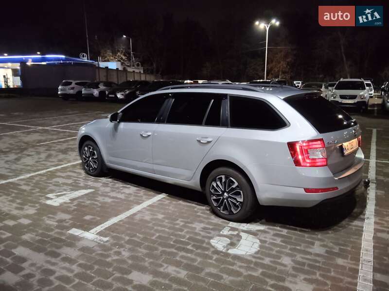 Универсал Skoda Octavia 2016 в Киеве