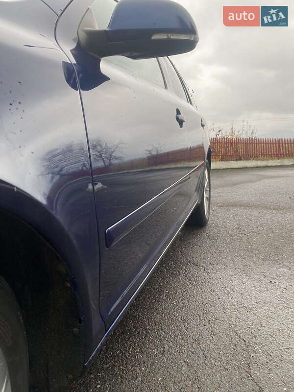 Универсал Skoda Octavia 2010 в Хусте