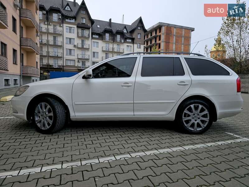 Универсал Skoda Octavia 2008 в Ужгороде