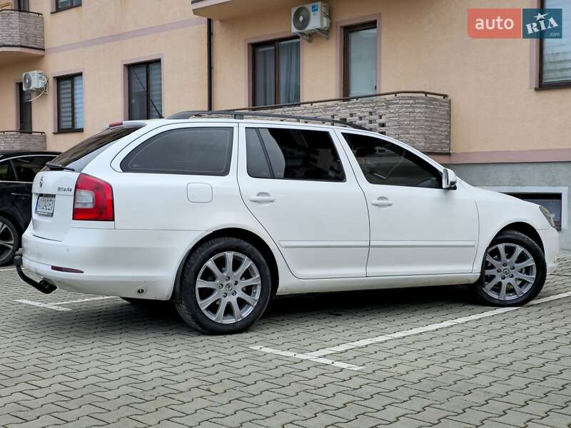 Универсал Skoda Octavia 2008 в Ужгороде