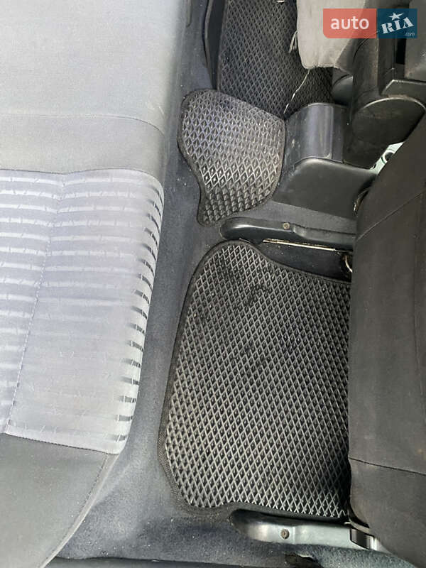 Универсал Skoda Octavia 2002 в Сосновке фото 18 Универсал Skoda Octavia 2002 в Сосновке