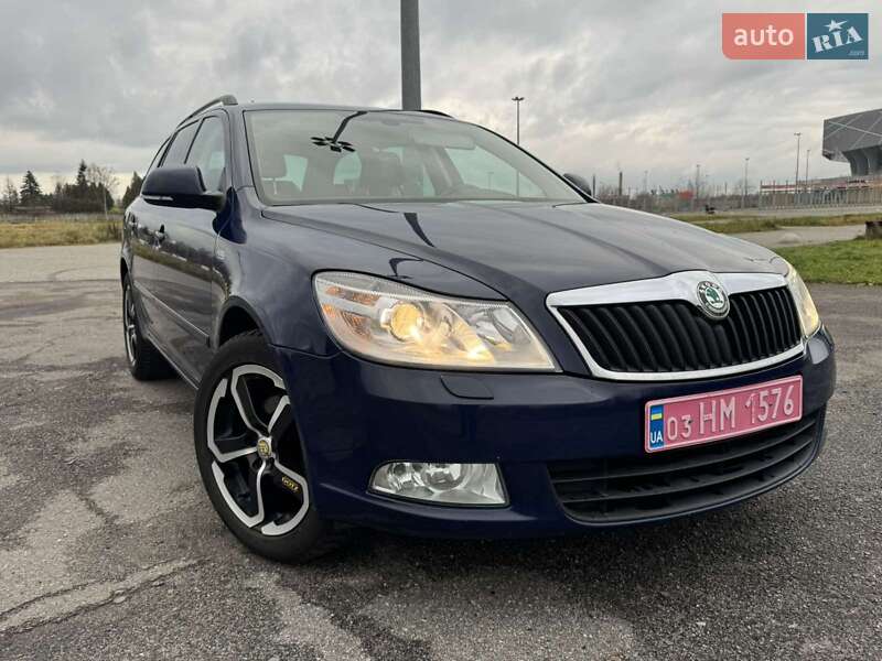 Універсал Skoda Octavia 2011 в Львові фото 30 Універсал Skoda Octavia 2011 в Львові