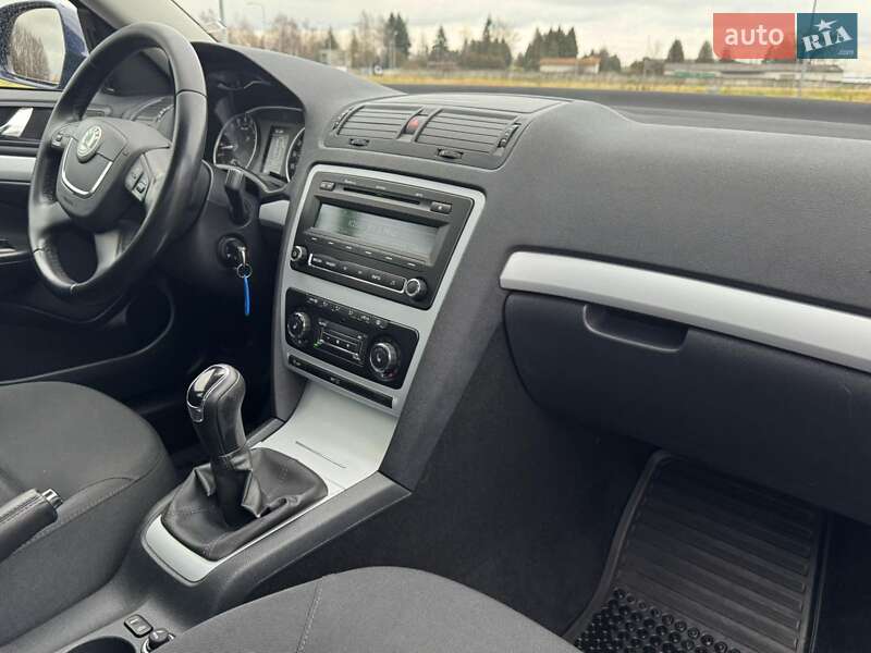 Універсал Skoda Octavia 2011 в Львові фото 3 Універсал Skoda Octavia 2011 в Львові