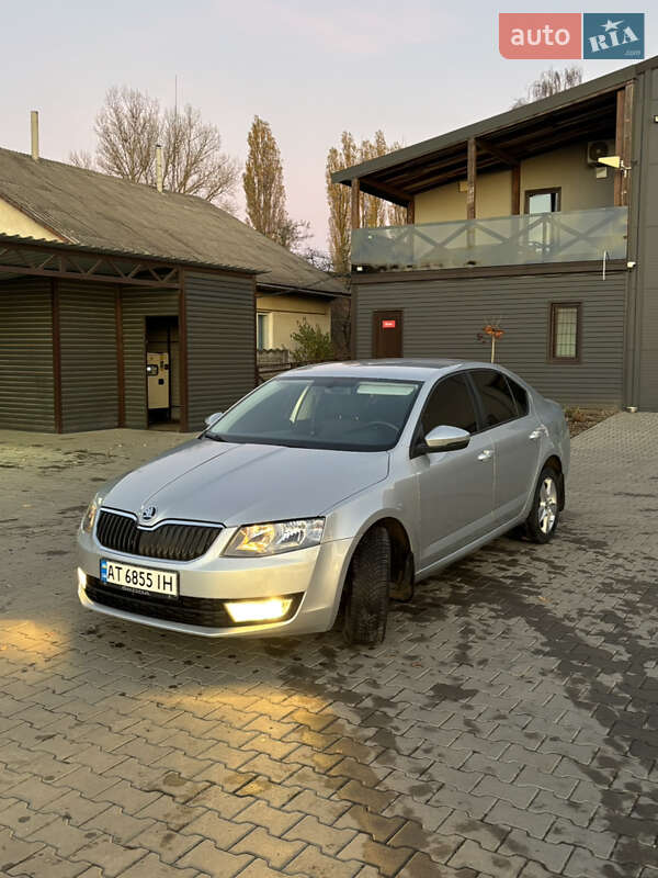 Ліфтбек Skoda Octavia 2013 в Чернівцях фото 4 Ліфтбек Skoda Octavia 2013 в Чернівцях