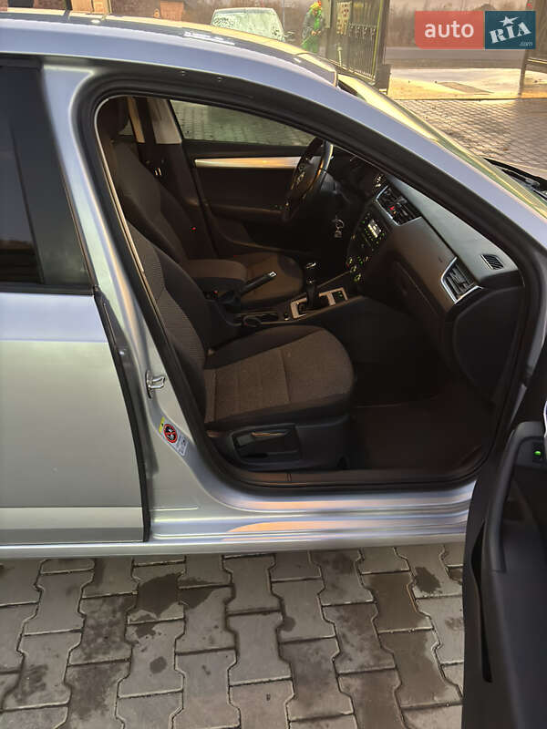 Ліфтбек Skoda Octavia 2013 в Чернівцях фото 24 Ліфтбек Skoda Octavia 2013 в Чернівцях