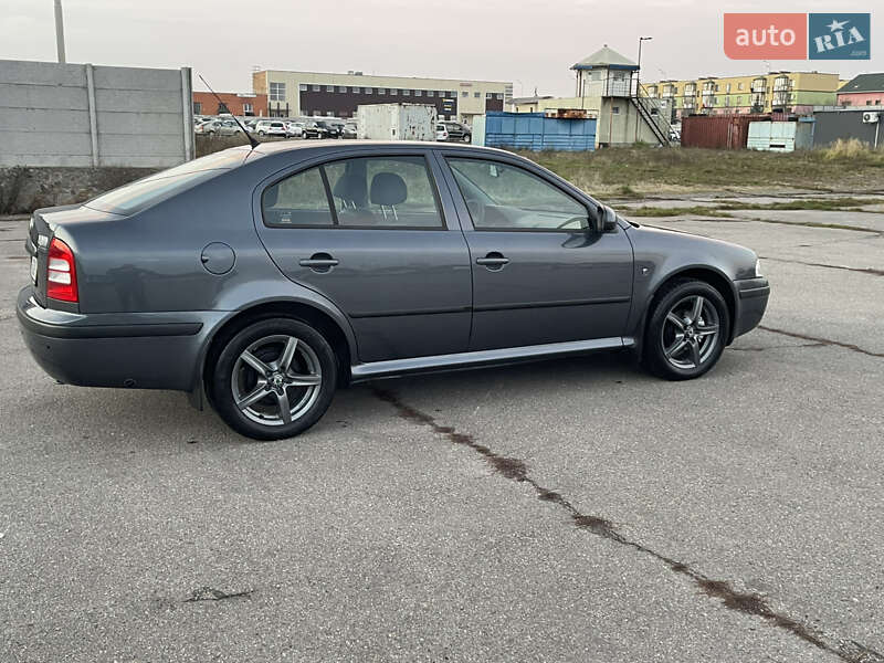 Ліфтбек Skoda Octavia 2010 в Вінниці