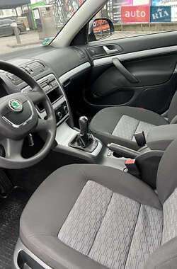 Ліфтбек Skoda Octavia 2010 в Лубнах