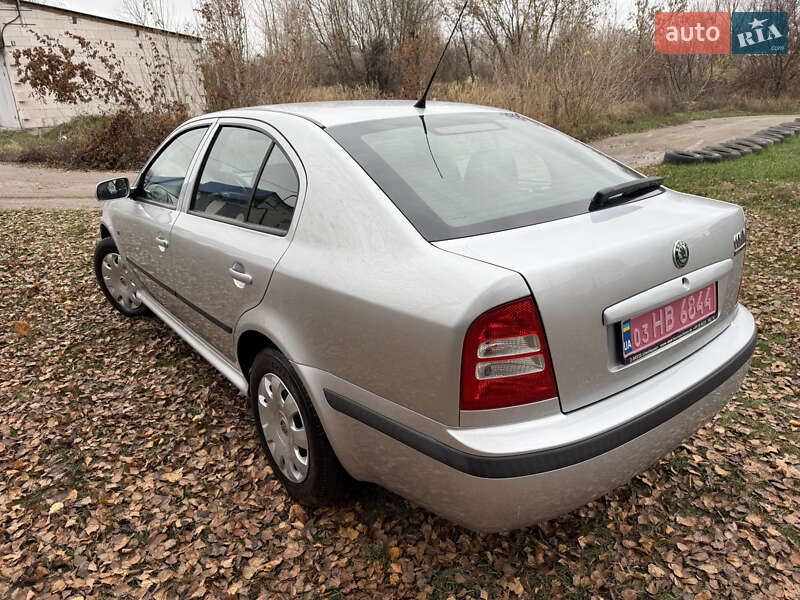 Ліфтбек Skoda Octavia 2010 в Ніжині