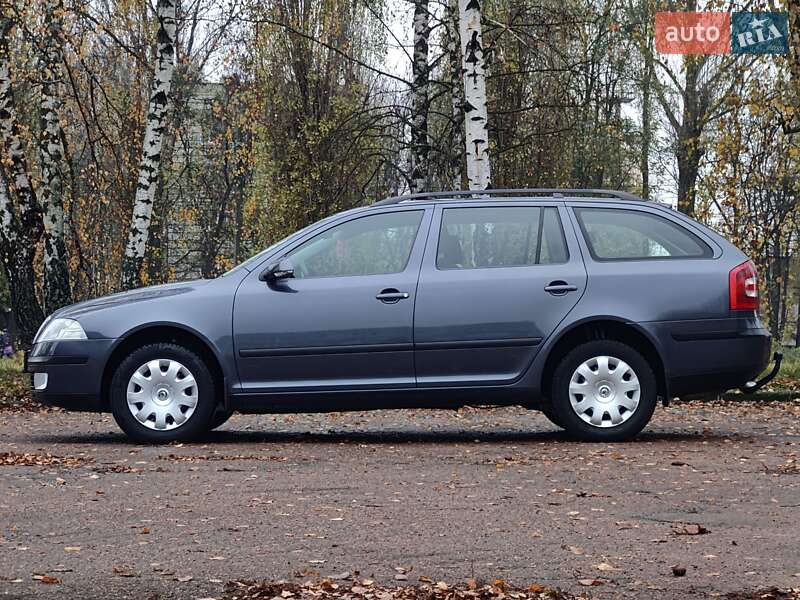 Універсал Skoda Octavia 2008 в Житомирі