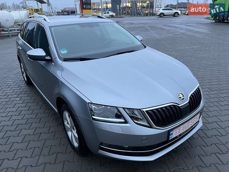 Универсал Skoda Octavia 2018 в Луцке