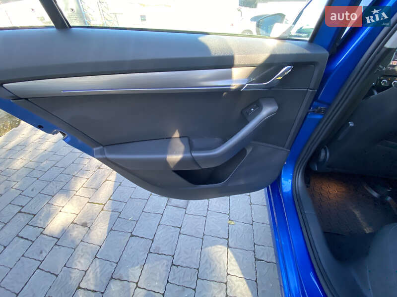 Универсал Skoda Octavia 2017 в Мукачево