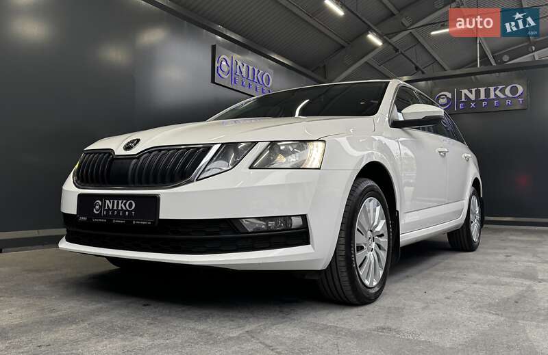 Универсал Skoda Octavia 2019 в Киеве