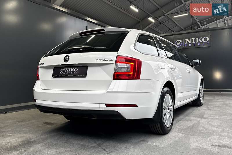 Универсал Skoda Octavia 2019 в Киеве