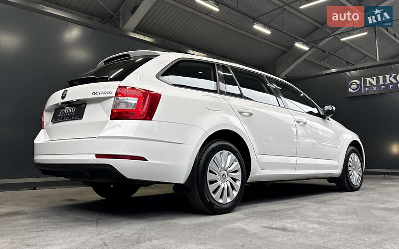 Универсал Skoda Octavia 2019 в Киеве