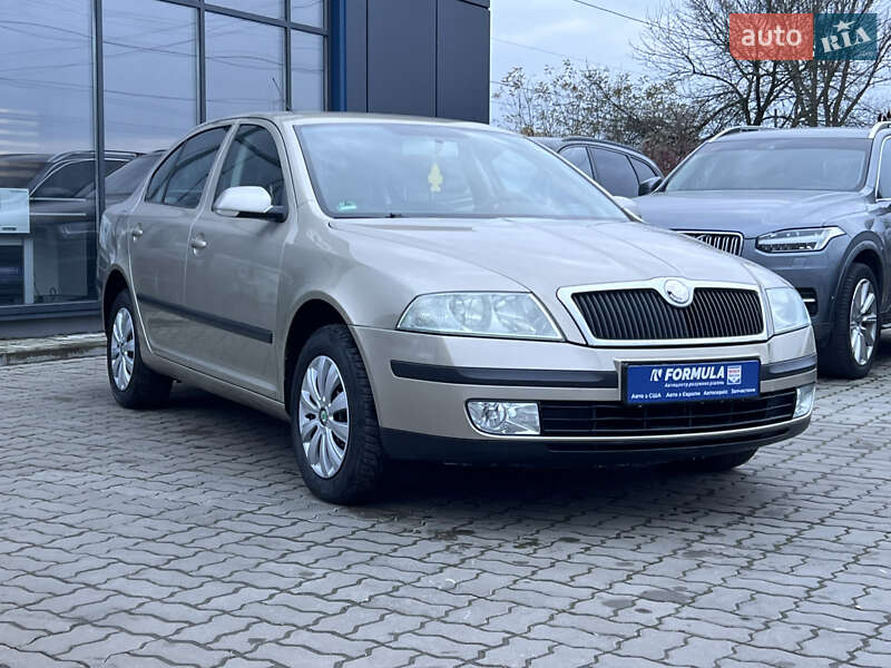 Лифтбек Skoda Octavia 2005 в Нововолынске фото 3 Лифтбек Skoda Octavia 2005 в Нововолынске