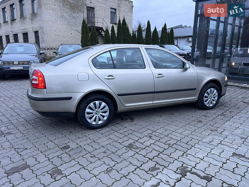 Лифтбек Skoda Octavia 2005 в Нововолынске фото 39 Лифтбек Skoda Octavia 2005 в Нововолынске